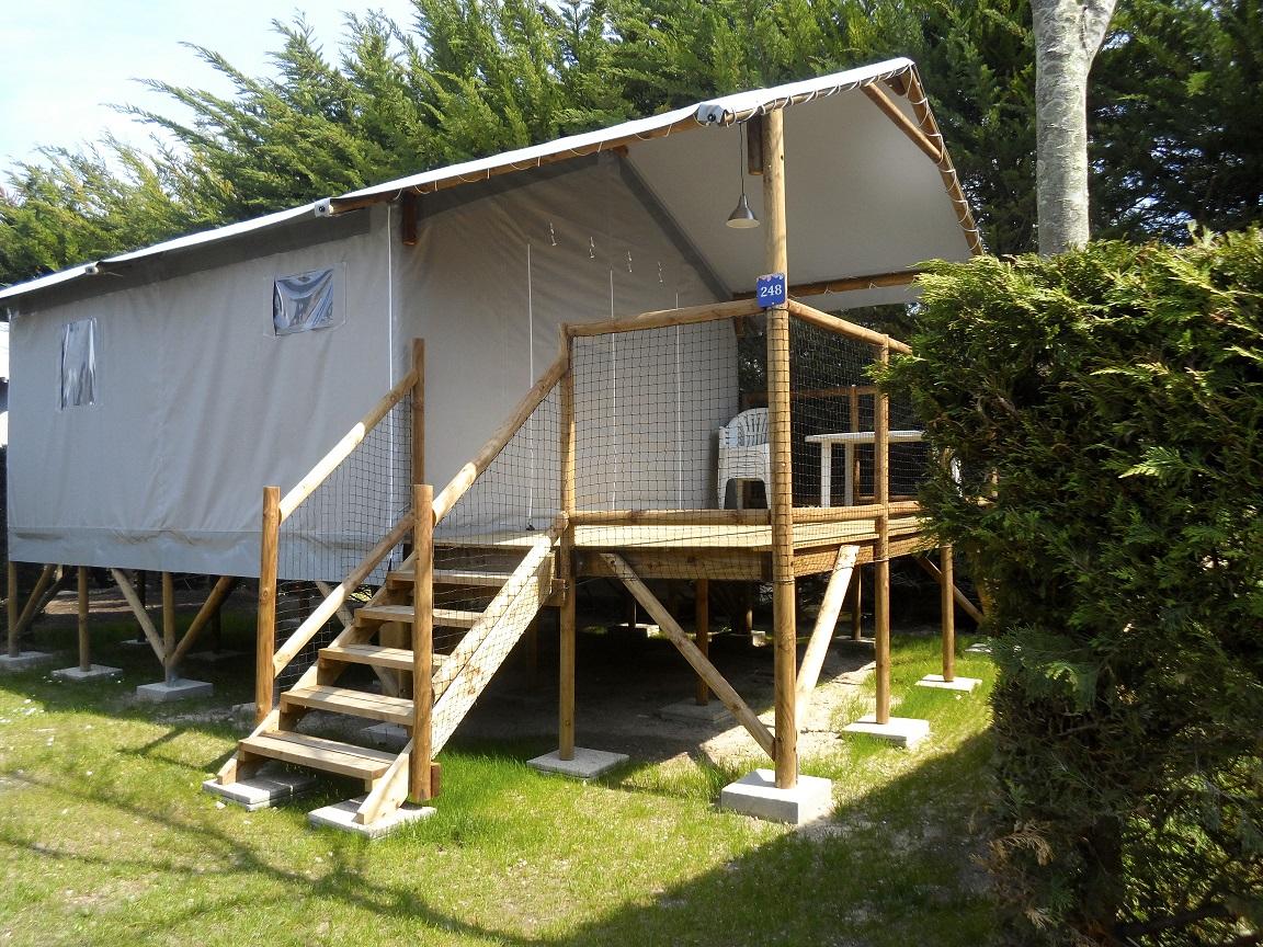Cabane Lodge sur pilotis Standard 34m² (2 chambres) dont terrasse couverte de 11m²